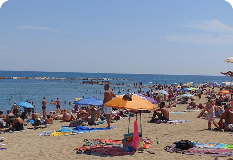 Massificacio barceloneta 1